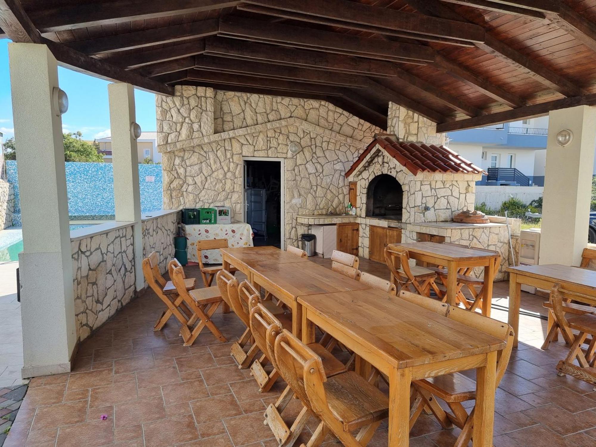 The Golden Grotto Apartments Novalja Extérieur photo