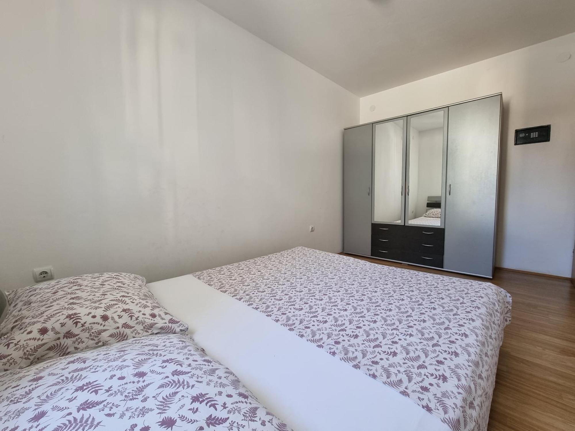 The Golden Grotto Apartments Novalja Extérieur photo